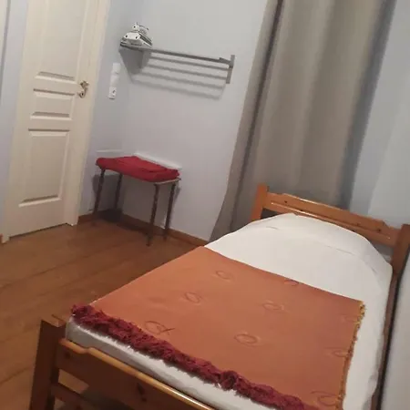 πέτρινα βόλια בית כפרי