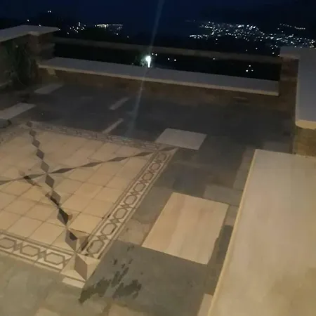 בית כפרי πέτρινα βόλια Ándros