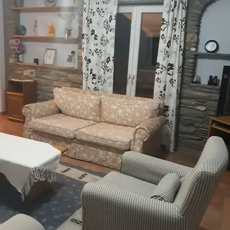 πέτρινα βόλια Landhaus Ándros